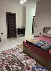 Luxurious Sound System Room Near AUC - Image 2