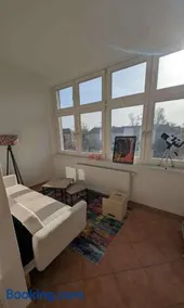 Großzügiges Familien-Apartment im Herzen Lübbens - Image 1