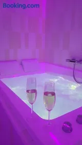 Suite romantique avec balnéo près de Vannes - L'instant suspendu - Image 2
