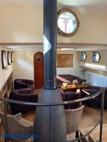 Péniche Wakaï - Chambres d'hôtes - Image 3