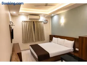 Hotel SG Palace Puri - Image 3