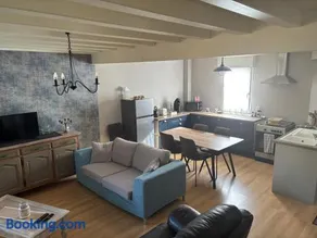 Le Maine N 5 FLEAC - Logement entier avec 3 suites SDB - Balcon - Image 2