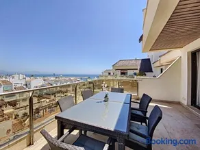 Lovely apartment with pool & sea views - Marina Del Castillo 2129 - Image 1