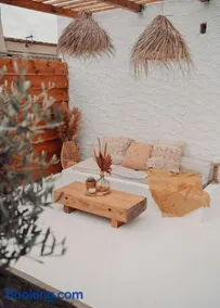 Appartement finca avec terrasse avec spa en option - Image 1