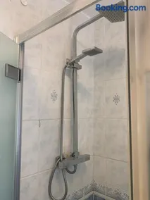 Sanderson Hall En-suite Rooms - Image 3