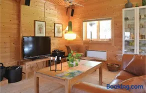 2 Bedroom Cozy Home In Hovborg - Image 2