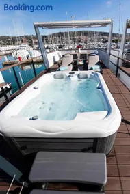 Adria Portorož Luxury Houseboat - Image 4