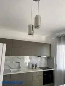 Isolde Apartment - Image 3