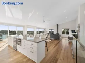 Coastal Luxury - Image 2