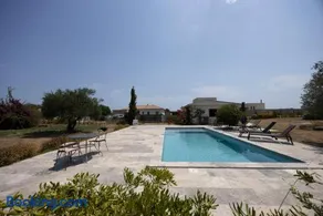 Villa Helychrisa - Image 2