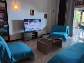 Apt in La Gaulette - Image 3