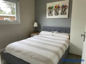 Cosy Cabin - Bideford Bay Holiday Park - Image 3