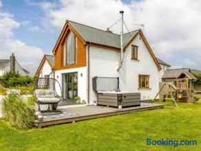 Crosslands Cottage-Luxury retreat nr Bude & hottub - Image 1
