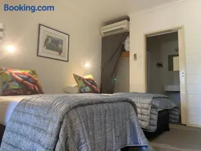 Kookaburra Lodge Yungaburra - Image 2