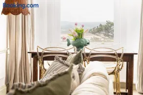 Stunning Sea Views & Designer Living Sleeps 5 - Image 4