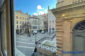 Coeur Vieux Lyon, 60 M2 lumineux tout confort - Image 5