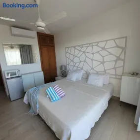 Vibe Residence Hotelstyle NO KITCHEN STUDIO close to beach - Image 2
