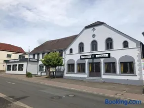Hademarscher Hof - Image 1