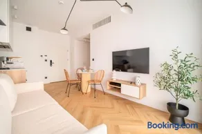 White Shellter - Shellter Hotel & Apartments Rogowo - Image 3