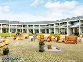 4 person holiday home in Ringkøbing - Image 5