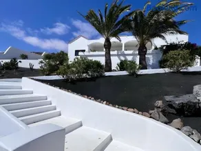 Haley's - Luxury Villa In Lanzarote - Image 2