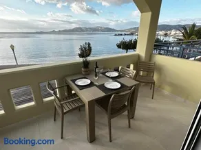 Samanthas LUXURY APARTMENT - Image 2