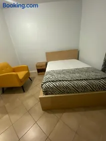 Bedroom close communte to NYC - Image 3