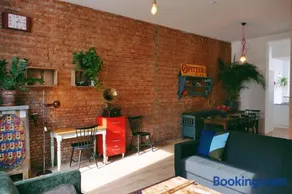130sqm appartment with 20sqm terras and free parking - Image 1