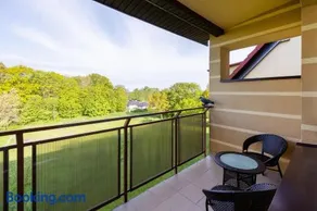 Peaceful Apartment Wrzosowo Bay with Parking by Noclegi Renters - Image 3