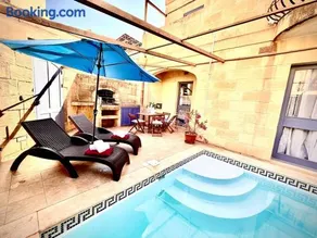 Farmhouse Gulinu with pool - Image 1