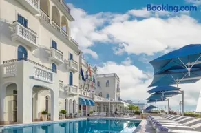 Casa Bianca Al Mare - Image 2