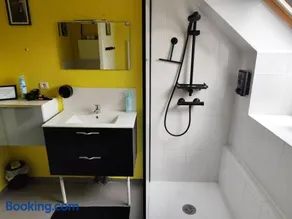 chambre 2 lits d'une personne - Image 3