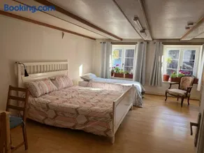 18th C Cottage near Basel, Hiking, Business, Couples, Families, Groups, Parking, Fast WiFi, Jura Mountains - Image 2