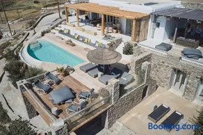 Villa Barbarossa - Elegant Beachfront Retreat with Heated Pool & Outdoor Gym - Image 3