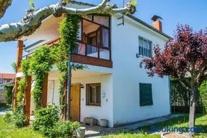 Chalet en el Orbigo - Image 1