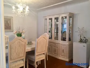 Lee home - Image 2