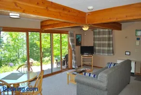 Bayfield Island View Lodging, Bayfield, WI - Image 2