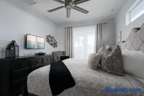Welcome to 5541 Palmetto Street - New Build! Grab it NOW! home - Image 5
