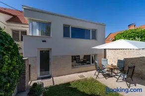 Öt Torony Apartman - Image 1
