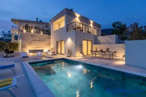Heated pool, sunset views, family, Villa Callista - Image 1