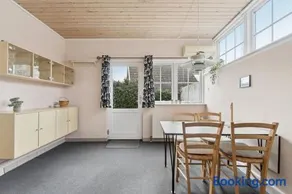 Close To The Sea Bright Apartment In Arnager - Image 3