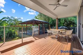 Contemporary Home in the Heart of Mudjimba - Image 4