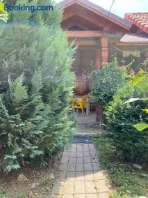 Viki house - Image 1