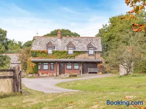 3 Bed in Lifton oc-tcoah - Image 2
