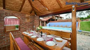 Villa Nina by Villas Guide - Image 2