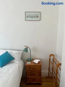 Seaside Rooms Gorleston - Image 2