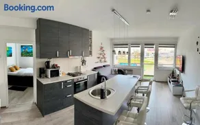 Treba Malo Odmorit - PlayStation 5, Family Room, Free parking, Self check-in option - Image 3