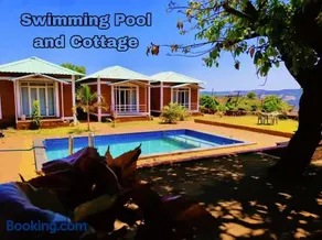 SRS VILLA with cottage - Image 2
