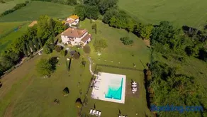 La Stalla - Image 1