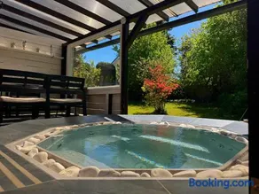 Vadgalamb Apartman & Jacuzzi - Image 2